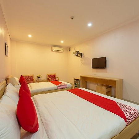 Capital O 417 Truong Son Hotel هانوي المظهر الخارجي الصورة