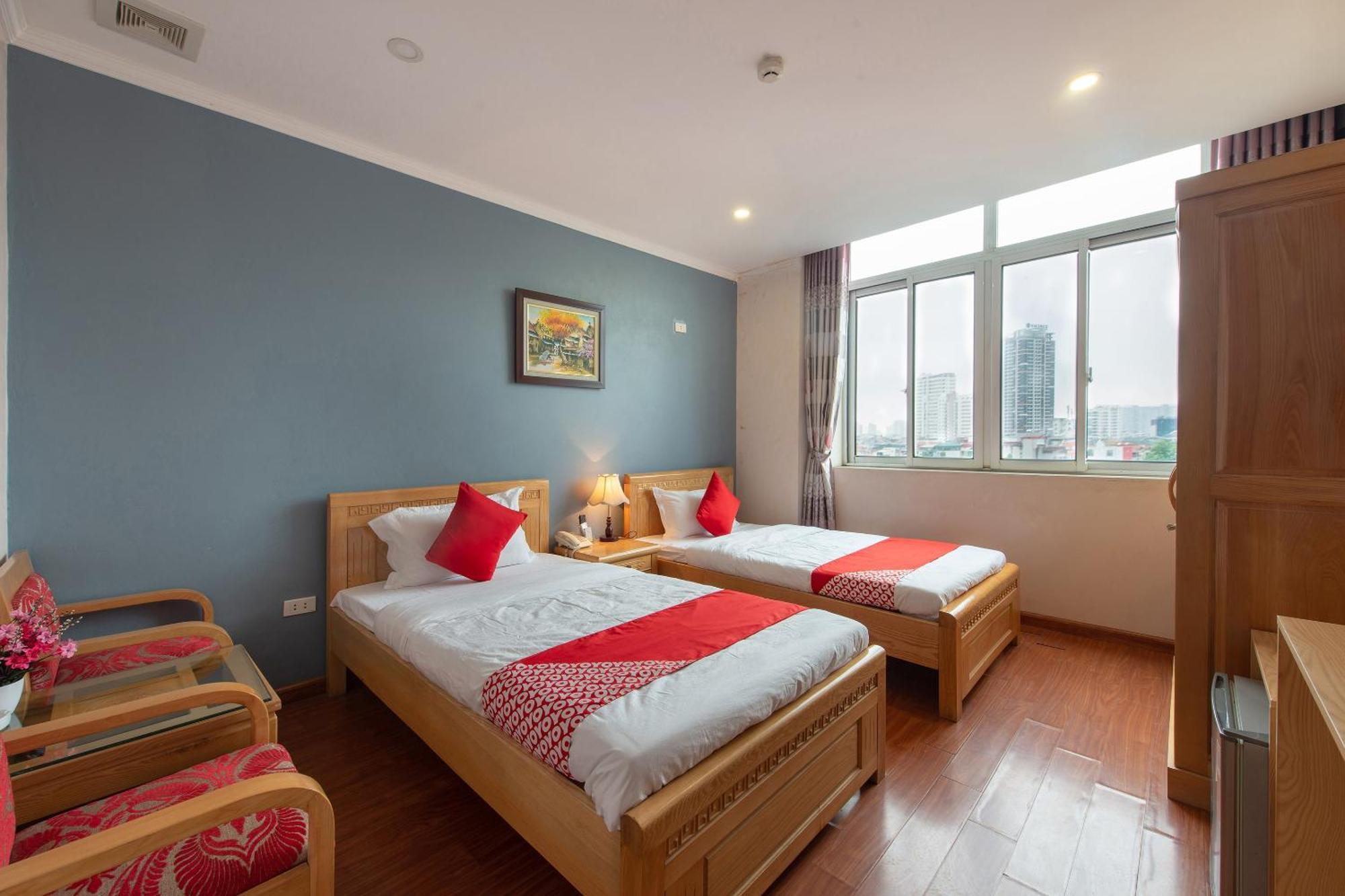 Capital O 417 Truong Son Hotel هانوي المظهر الخارجي الصورة