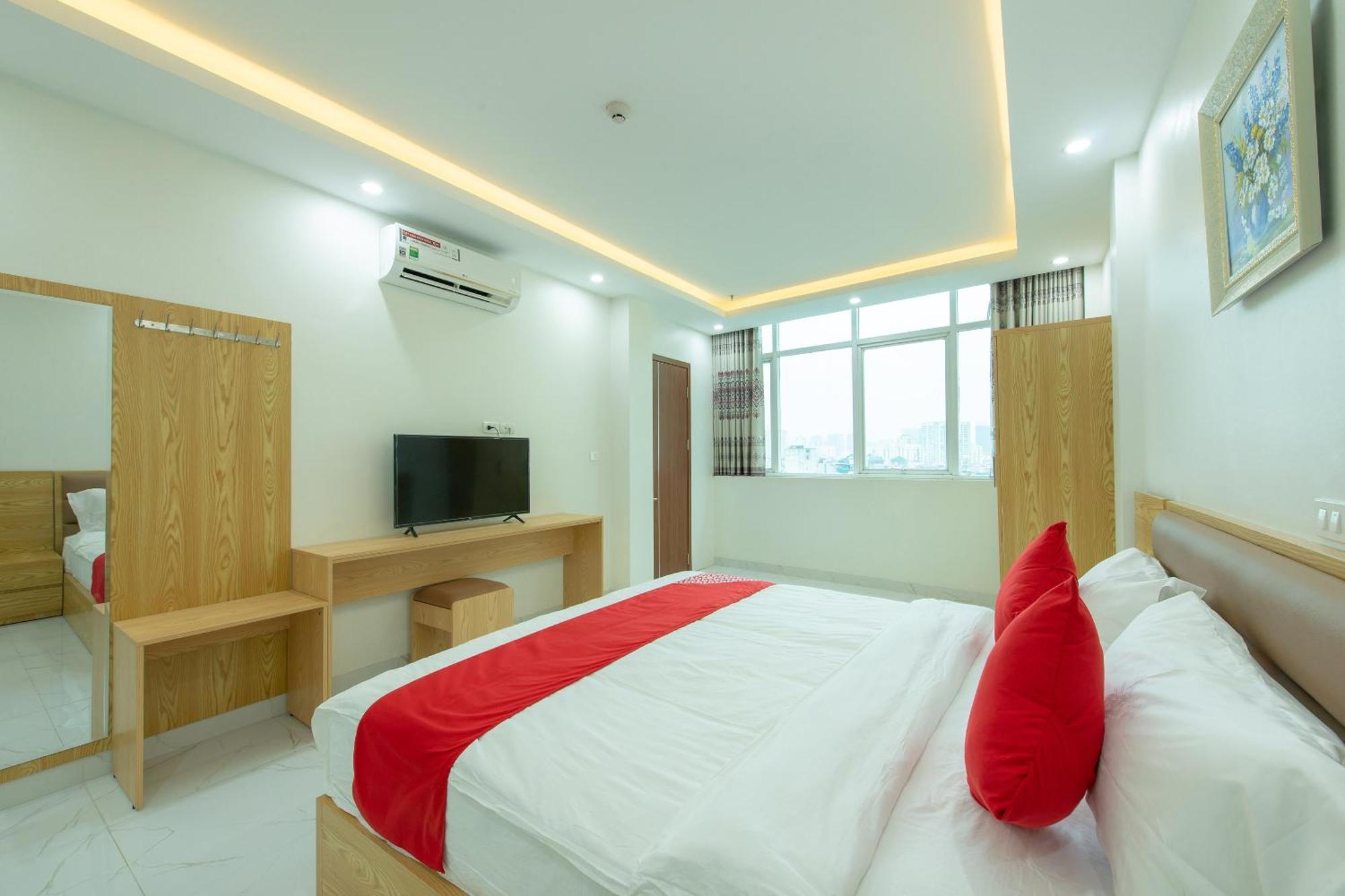 Capital O 417 Truong Son Hotel هانوي المظهر الخارجي الصورة