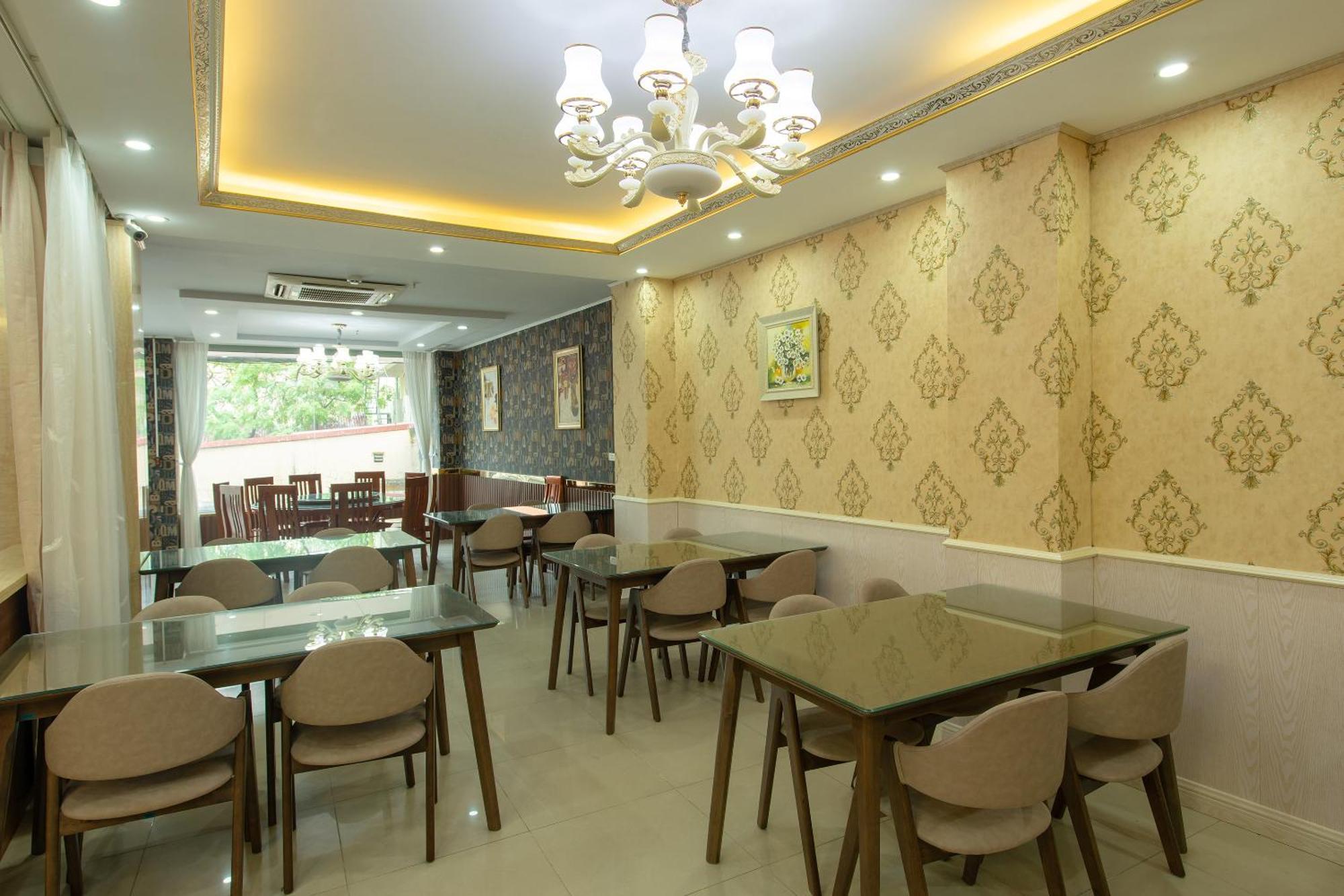 Capital O 417 Truong Son Hotel هانوي المظهر الخارجي الصورة